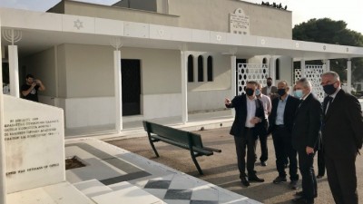 Μ. Χαρακόπουλος για τη βεβήλωση του Εβραϊκού Νεκτροταφείου Αθηνών: Οι νοσταλγοί του ναζισμού δεν έχουν θέση στην Ελλάδα