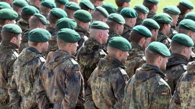 Παίζει με τη φωτιά η Γερμανία - Ο Scholz ενεργοποιεί 35.000 στρατιώτες στην ανατολική πτέρυγα του ΝΑΤΟ