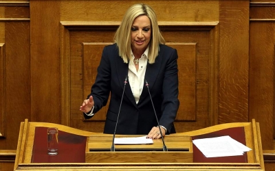 Γεννηματά: Εκτός ελέγχου το γ’ κύμα του κορωνοϊού – Κρύβεται πίσω από τους εμβολιασμούς ο Μητσοτάκης