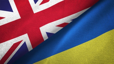 Βρετανικό «πισώπλατο» χτύπημα στην Ουκρανία – Μπλοκάρονται λογαριασμοί για ξέπλυμα χρήματος, άρχισε η απομόνωση