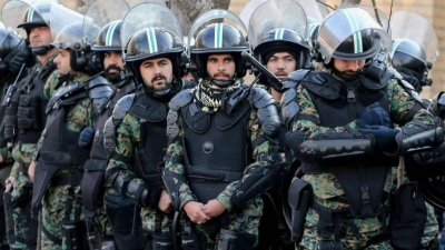Ιράν: Τουλάχιστον τέσσερις νεκροί σε επίθεση ενόπλων εναντίον του σιιτικού τεμένους στο Shiraz