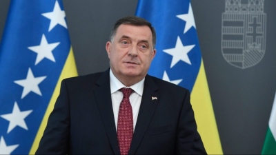 Παράγει όπλα που καταλήγουν στην Ουκρανία, μέσω πολύπλοκων διαδρομών και τρίτων χωρών η Βοσνία - Dodik: «Δεν το ελέγχουμε»