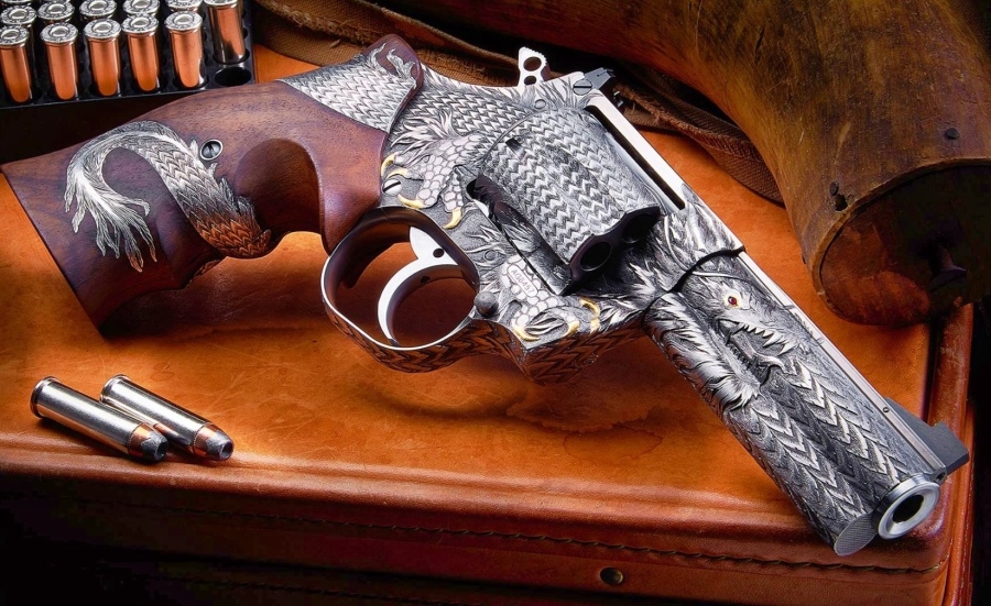 Το όπλο ως Τέχνη: KORTH Mongoose.357, «Οι Δύο Δράκοι»