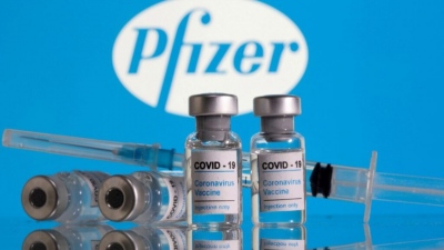 Συγκλονίζει η «μυστική» έκθεση Pfizer - «Βόμβα» από κορυφαίο καθηγητή: Να αποσυρθεί τώρα το εμβόλιο - Προκάλεσε χιλιάδες θανάτους
