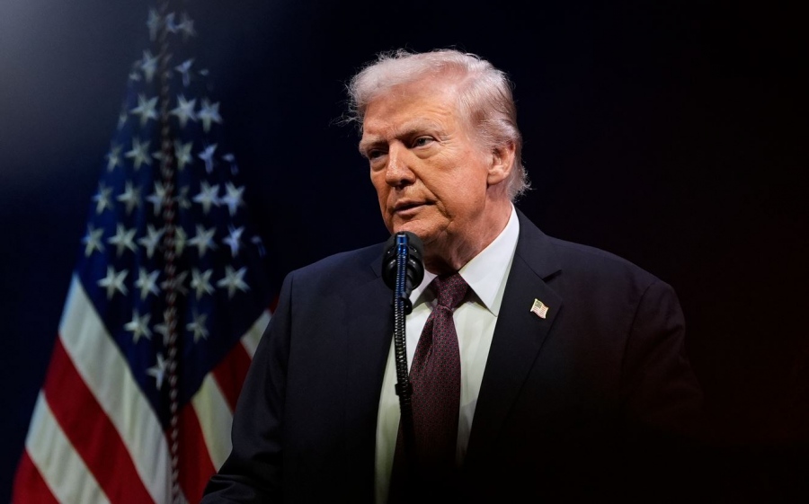 Καταπέλτης Trump: Χαίρομαι που φεύγει η Pelosi, μία διαλυμένη γριά της πολιτικής - Έκλεψε τον αμερικανικό λαό, πλούτισε παράνομα