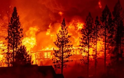 Σε πύρινο κλοιό και η Ισπανία – Στάχτη δεκάδες χιλιάδες στρέμματα, εκκενώθηκαν δεκάδες χωριά