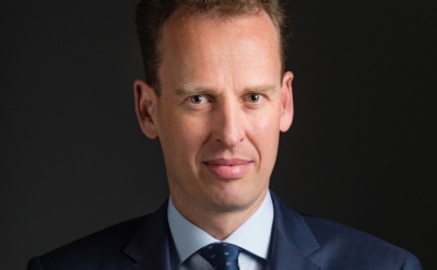 Elderson (ΕΚΤ): Οι τράπεζες της Ευρωζώνης να δεσμευτούν νομικά για την κλιματική αλλαγή