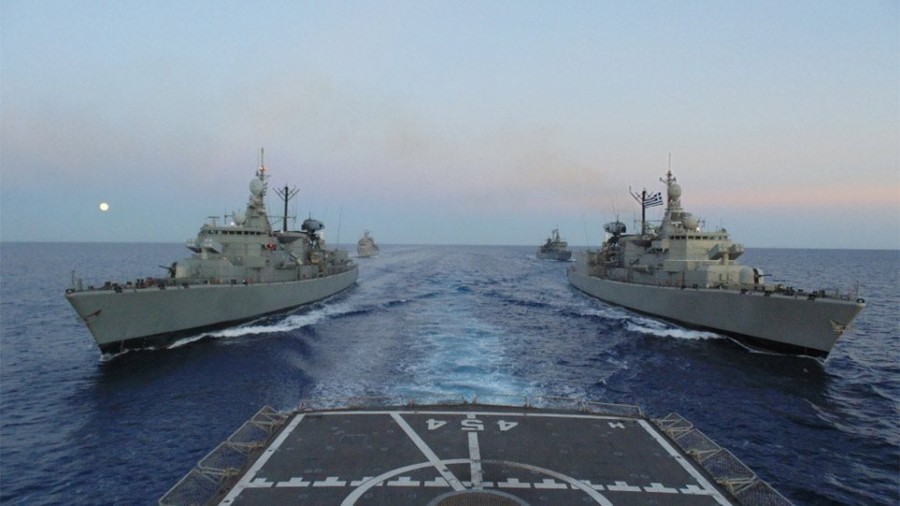 ΓΕΕΘΑ: Παραμένει στο Αιγαίο το τουρκικό πολεμικό ναυτικό