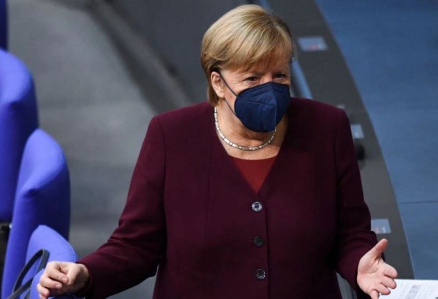 Merkel για Covid: Μας περιμένουν δύσκολες εβδομάδες, ανησυχώ πολύ