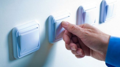 Αύξηση επιδοτήσεων ρεύματος κατά 50% και 100% για νοικοκυριά και επιχειρήσεις αντίστοιχα