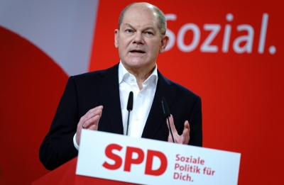 Κόλαφος από το SPD στην πολιτική Scholz: Να αποκατασταθούν οι σχέσεις με τη Ρωσία, η Γερμανία να αναλάβει τις ευθύνες της