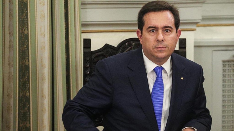Παραιτήθηκε ο Υπουργός Προστασίας του Πολίτη Νότης Μηταράκης μετά τα... μακροβούτια - Τι λέει ο ίδιος, τι απαντά το Μαξίμου