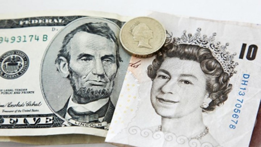 Σε υψηλό τριών εβδομάδων έναντι του δολ. η στερλίνα μετά τις δηλώσεις Merkel για το Brexit