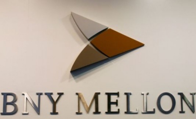 BNY Mellon: Η ισχυρή συσχέτιση δολαρίου, Wall Street και αποδόσεων ομολόγων επανήλθε, για τρίτη φορά σε 40 χρόνια
