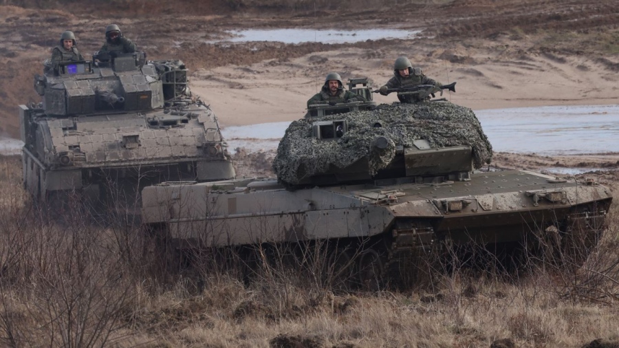 Αποκάλυψη - Βρετανοί και Πολωνοί ετοιμάζουν νέο πόλεμο - Προκάλυμμα οι ασκήσεις Iron Defender 2025