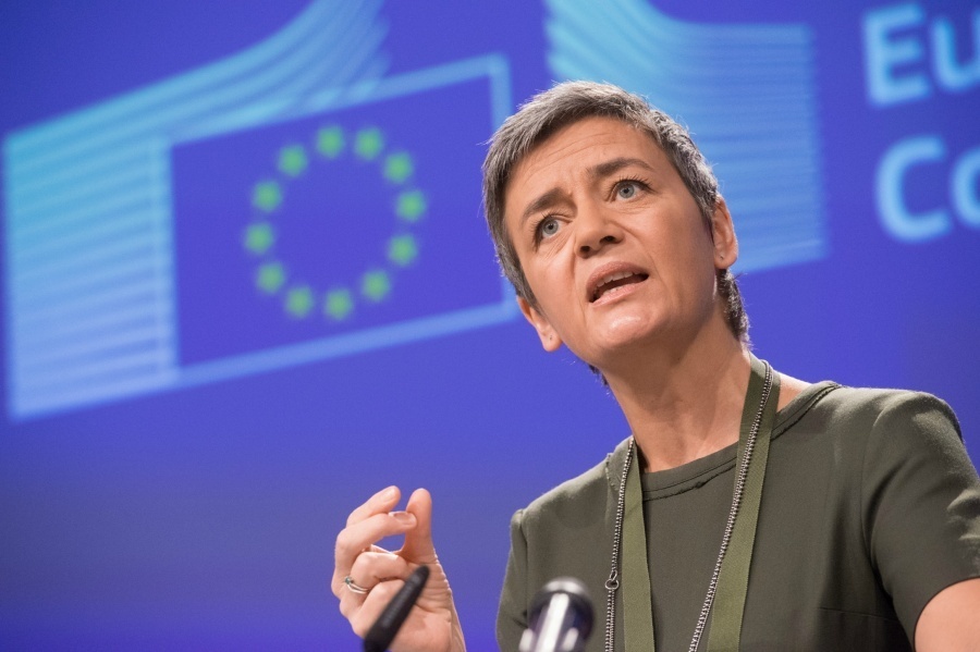 Vestager (Κομισιόν): Η επιβίωση της Ευρώπης περνά μέσα από τη διάσωση των γερμανικών επιχειρήσεων