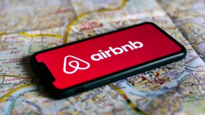 Ισχυρή ζήτηση για τα Airbnb στην Ελλάδα και το 2023