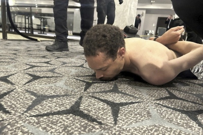 Προφίλ που σοκάρει: Από «δάσκαλος του μήνα» σε... πιστολέρο στο δείπνο των δημοσιογράφων με τον Trump