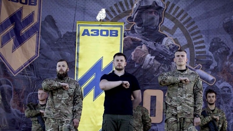 Τρόμος – Συνταγματάρχης της Azov σπέρνει μίσος: Ο Γ’ Παγκόσμιος Πόλεμος ξεκίνησε στην Ουκρανία, πίνουμε βότκα σε κεφάλια Ρώσων