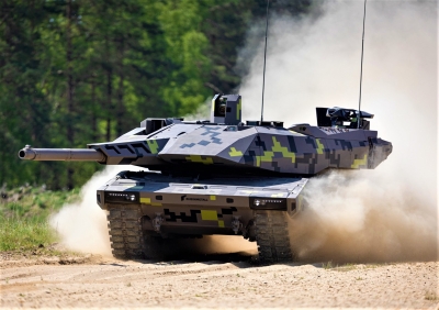 Η γερμανική Rheinmetall σε επαφές με την Ουκρανία για την προμήθεια Panther και Lynx