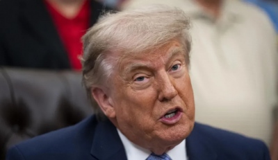 Ανάρτηση Trump: Καταστρέφω το ιρανικό νόμισμα  – Δημοσίευσε διάγραμμα για τη βουτιά του ριάλ