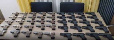 Τρεις Τουρκοκύπριοι προσπάθησαν να περάσουν στην Ελλάδα με... 45 πιστόλια