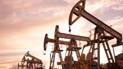 Απώλειες άνω του 2% στο πετρέλαιο - Εντείνονται οι φόβοι των επενδυτών για υπερπροσφορά