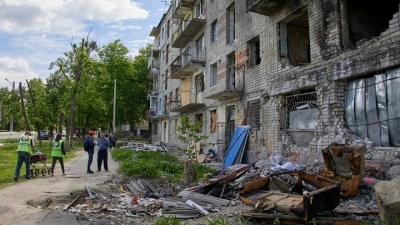 Ουκρανία: Τέσσερις νεκροί και 19 τραυματίες από βομβαρδισμό στο Χάρκοβο