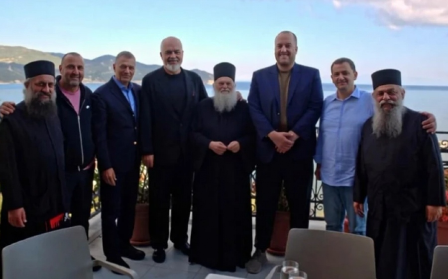 Αθόρυβη επίσκεψη του Rama στο Άγιον Όρος - Διανυκτέρευσε στη Μονή Βατοπαιδίου