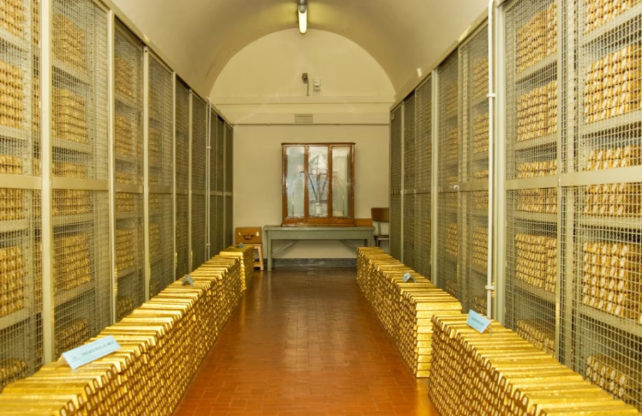 Ιταλία - Τα απρόσμενα χρυσά κέρδη από τα «κειμήλια της οικογένειας» των 300 δισ. δολ. σωσίβιο για το χρέος στα 3 τρισ. ευρώ