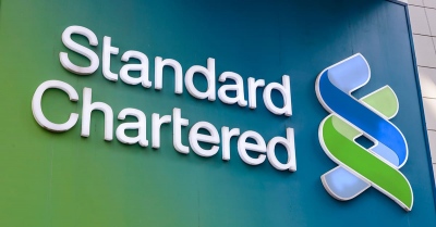 Αύξηση 5,5% στα προ φόρων κέρδη της Standard Chartered το α' 3μηνο του 2024