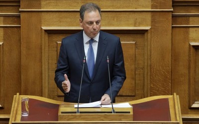Λιβανός (ΝΔ): Ο Αλέξης Τσίπρας ήρθε στη Βουλή με… εκδρομική εμφάνιση