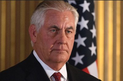 Tillerson (Αμερικανός ΥΠΕΞ): Εφικτές οι συνομιλίες μεταξύ ΗΠΑ και Β. Κορέας - Υπάρχουν δίαυλοι επικοινωνίας