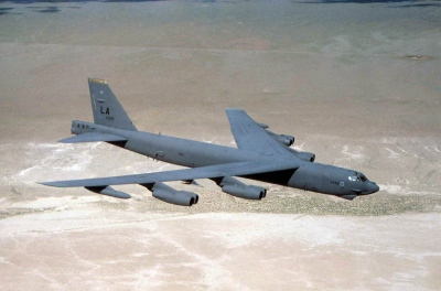 Αμερικανικά βομβαρδιστικά B-1 kai B-52 απογειώθηκαν από τη βάση Fairford