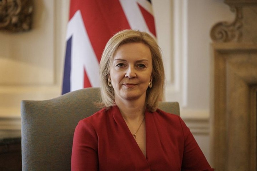 Δεν παραιτείται η Liz Truss, παρά τις πιέσεις - «Είμαι μαχήτρια και όχι ρίψασπις»