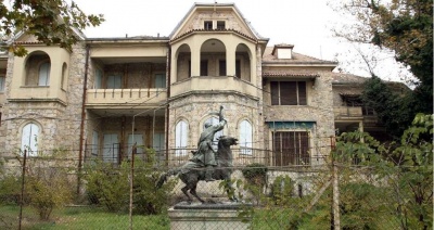 Μενδώνη: Με μικρή απόκλιση από το αρχικό χρονοδιάγραμμα οι επισκευές στο Τατόι