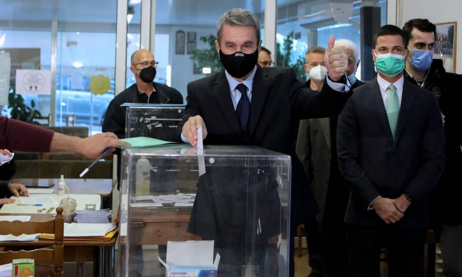 Εκλογές ΚΙΝΑΛ: Στην Αθήνα θα κριθεί η δεύτερη θέση, λέει το επιτελείο Λοβέρδου