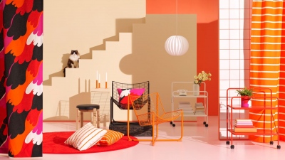 Η συλλεκτική σειρά Nytillverkad της IKEA επανέρχεται ανανεωμένη με έντονα χρώματα και εντυπωσιακά μοτίβα