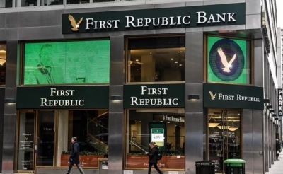 ΗΠΑ: Νέα «βουτιά» - 30% για τη μετοχή της First Republic - Απώλειες - 4,4% για τον δείκτη των περιφερειακών τραπεζών