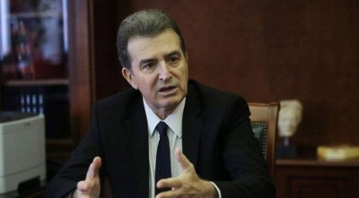 Χρυσοχοΐδης: Να δώσουμε 10 ημέρες στο σύστημα υγείας – Όλοι μαζί να κόψουμε τον δρόμο στον ιό