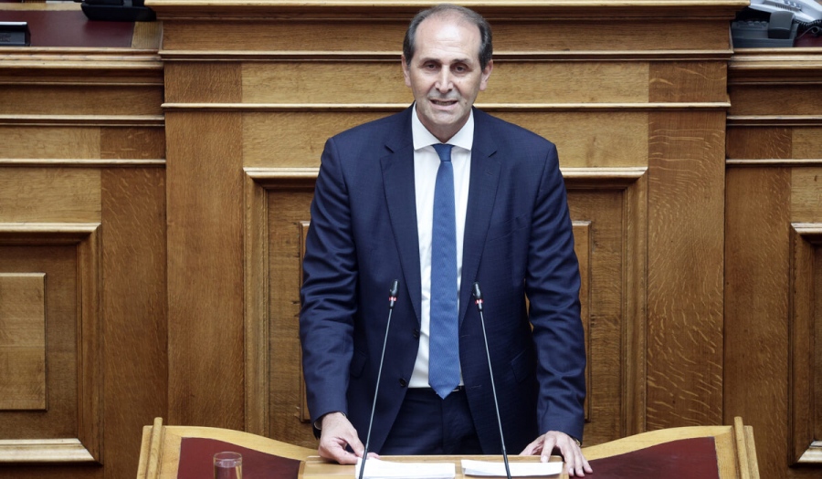 Βαρύ πένθος στη Νέα Δημοκρατία – Πέθανε μετά από έμφραγμα ο Απόστολος Βεσυρόπουλος σε ηλικία 59 ετών