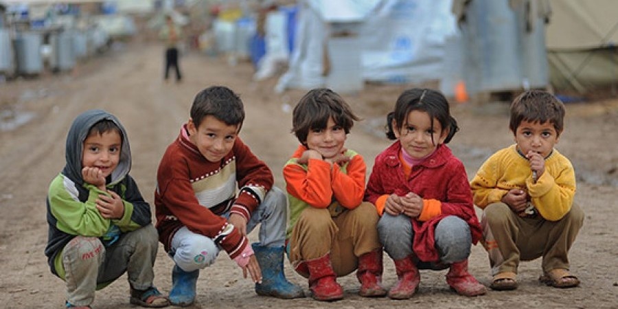 Η μεταναστευτική κρίση και η ανύπαρκτη μνήμη των Ελλήνων