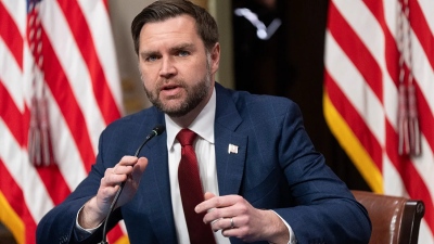 Βόμβα J.D. Vance: Οι ουκρανικές μυστικές υπηρεσίες παρεμβαίνουν στις εκλογές σε ΗΠΑ και Ουγγαρία