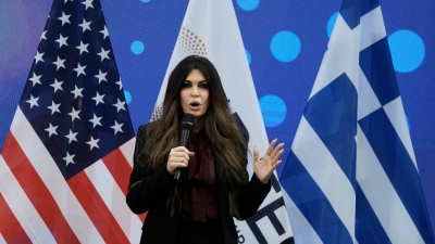 Μήνυμα Guilfoyle για «βροχή» συμφωνιών Ελλάδας και ΗΠΑ: «Προσδεθείτε, απογειωνόμαστε»