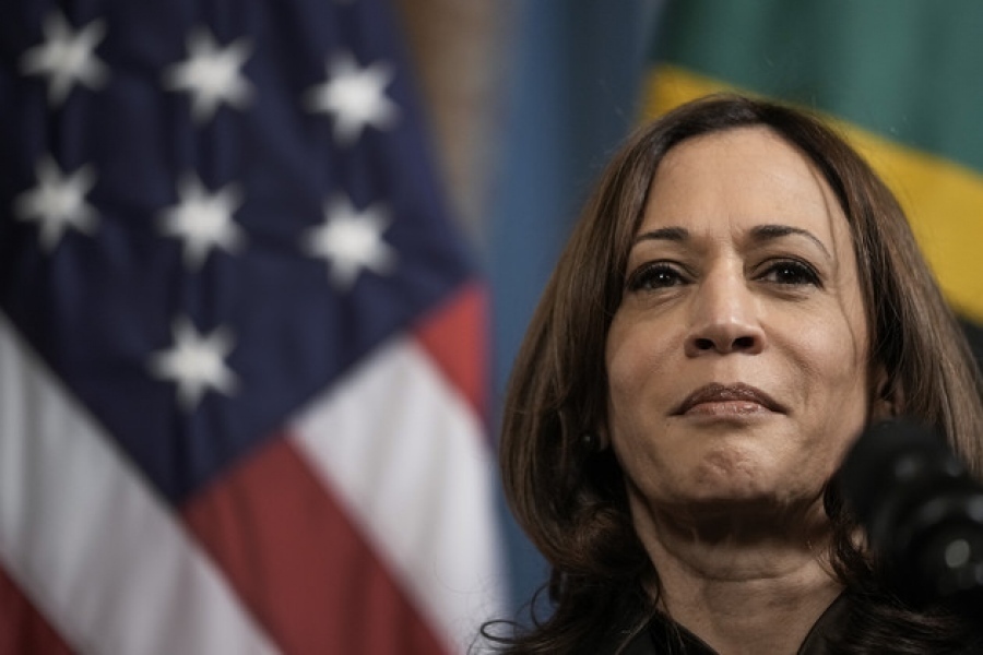 Η Kamala Harris και τα... χίλια φύλα - Το μεγάλο στοίχημα για νίκη μέσω της woke παράνοιας