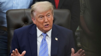 Κάτι συμβαίνει – Ο Trump δεν πηγαίνει στον γάμο του γιου του – Γυρνά εσπευσμένα στον Λευκό Οίκο