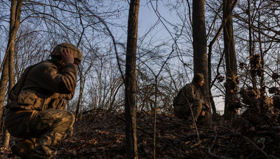 Μηδαμινές πιθανότητες επιβίωσης των Ουκρανών στο μέτωπο - Νέα έκρηξη στις λιποταξίες