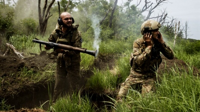 Απίστευτο - Οι Ρώσοι σφυροκοπούν επί 24 ώρες Sumy και Kupyansk -  Χωρίς ... γη και ύδωρ μένουν οι Ουκρανοί στο Kharkiv