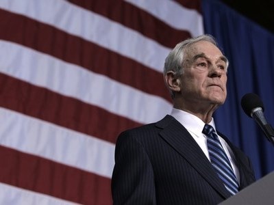 Ron Paul: Η παραπομπή Trump είναι ένα πραξικόπημα της CIA