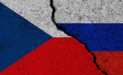 Ακραία ένταση – Η Τσεχία ανακάλεσε επισήμως τον πρεσβευτή της στη Ρωσία
